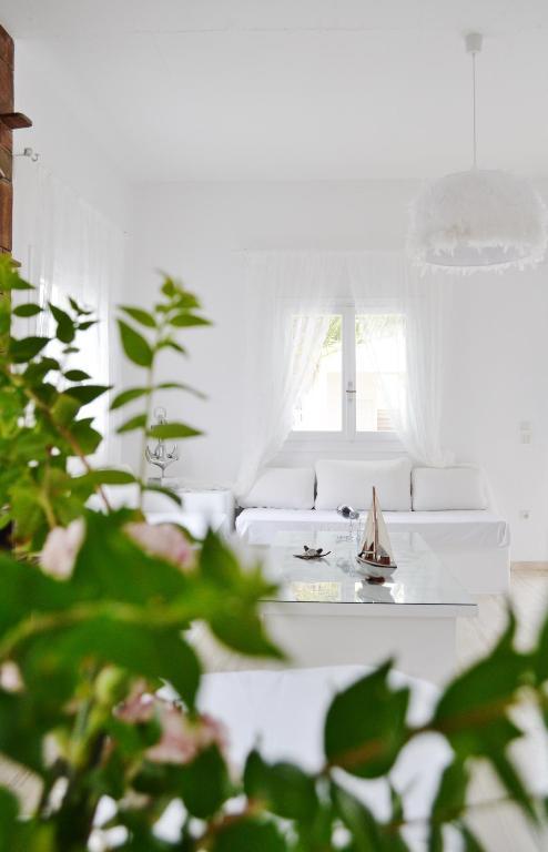 Sol Mare Salis Apartment Kamari  Room photo